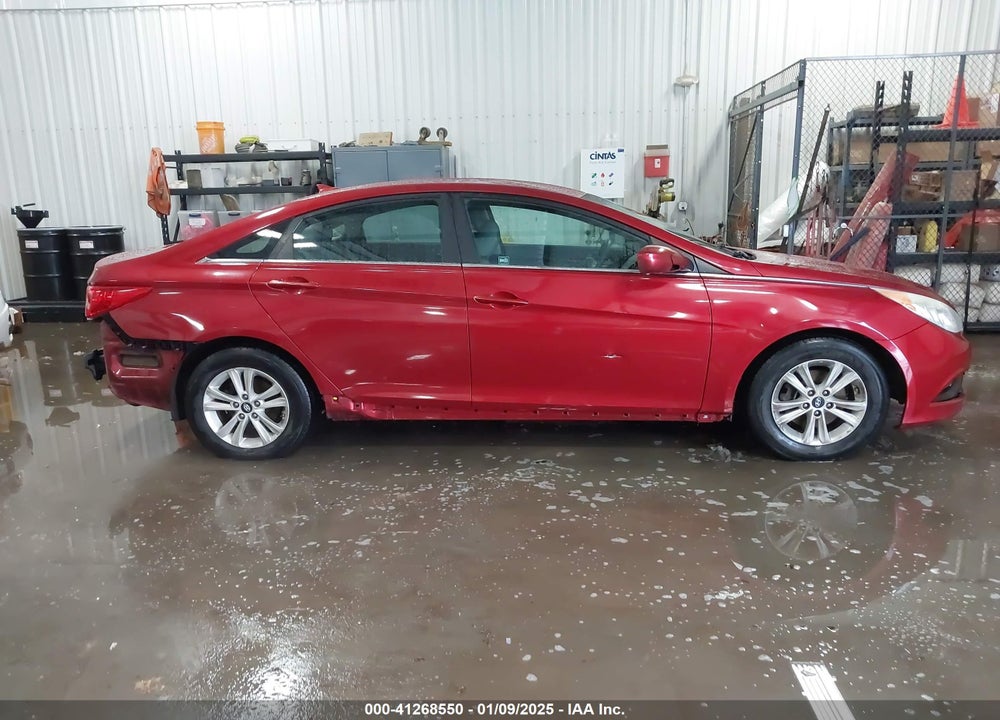 2014 HYUNDAI SONATA GLS VIN: 5NPEB4AC0EH854125