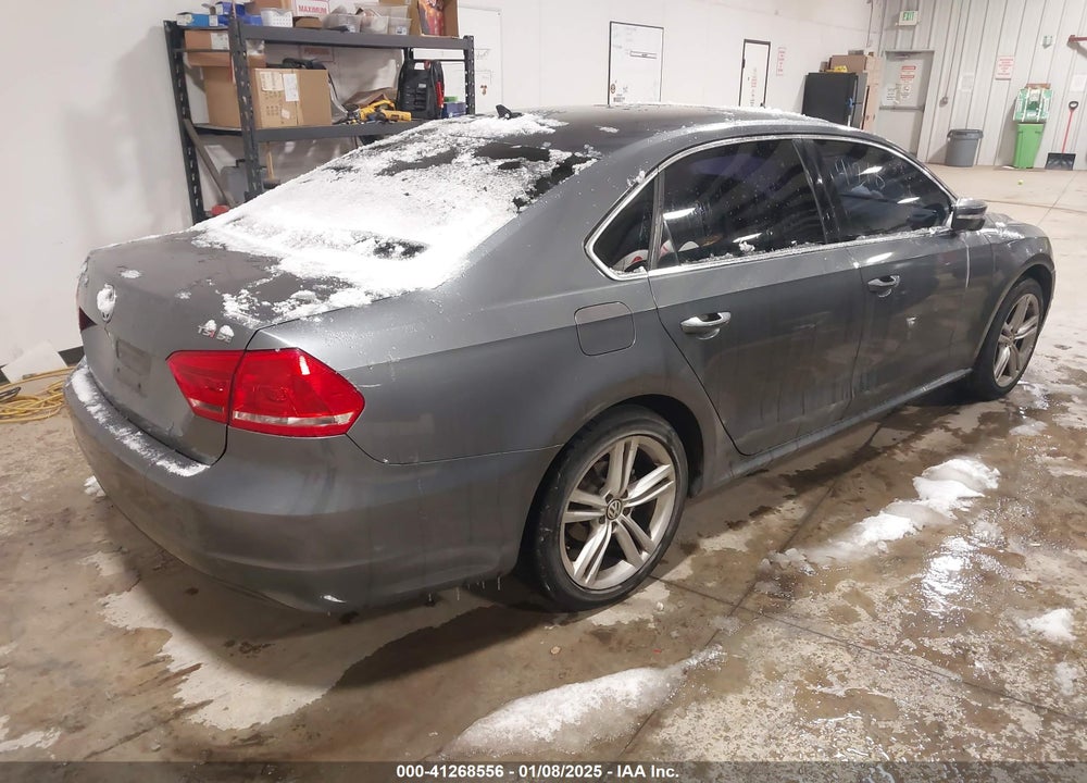 2014 VOLKSWAGEN PASSAT 1.8T SE VIN: 1VWBS7A38EC095303
