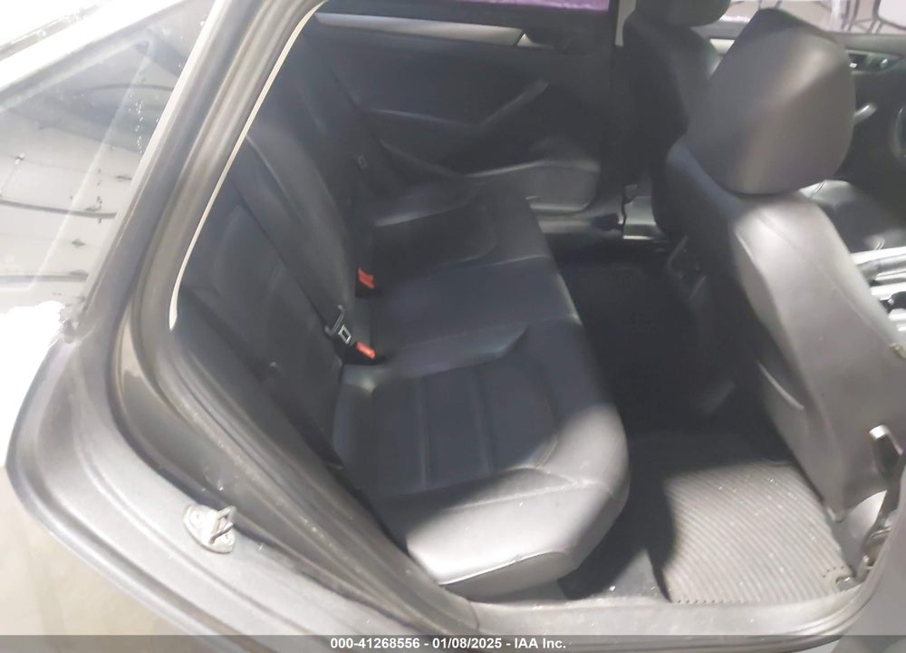 2014 VOLKSWAGEN PASSAT 1.8T SE VIN: 1VWBS7A38EC095303