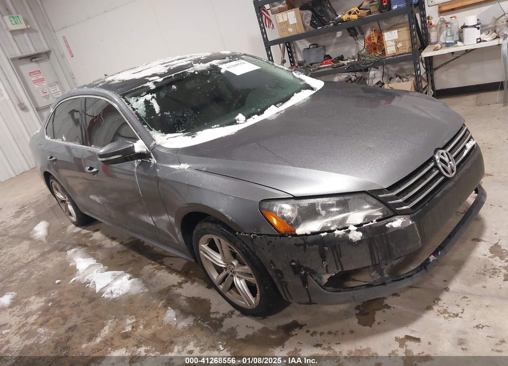 2014 VOLKSWAGEN PASSAT 1.8T SE VIN: 1VWBS7A38EC095303