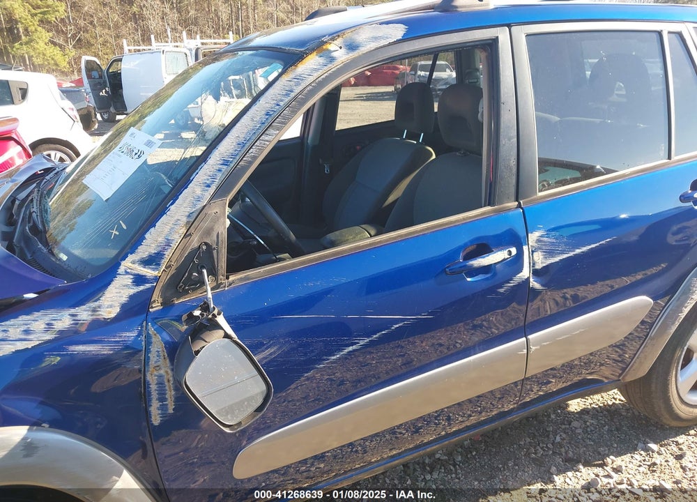 2005 TOYOTA RAV4 VIN: JTEGD20V950079648
