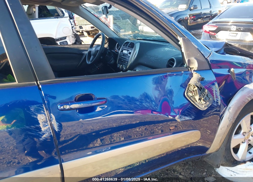 2005 TOYOTA RAV4 VIN: JTEGD20V950079648