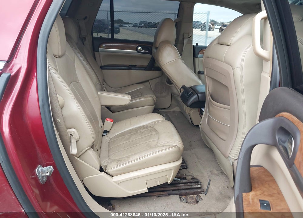 2008 BUICK ENCLAVE CXL VIN: 5GAEV23758J245315