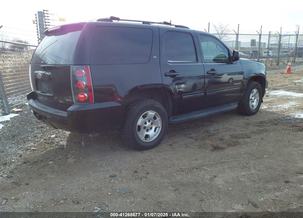2011 CHEVROLET TAHOE LT VIN: 1GNSCBE00BR385098