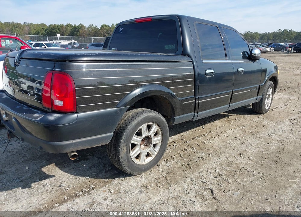 2002 LINCOLN BLACKWOOD VIN: 5LTEW05A52KJ01819