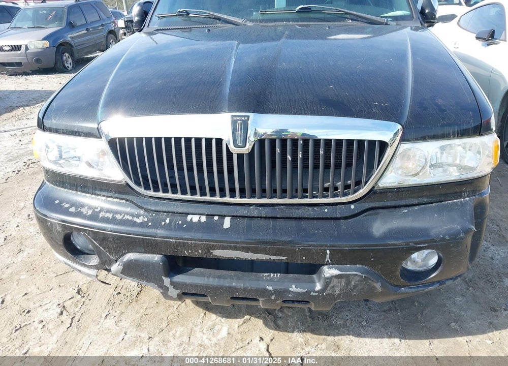 2002 LINCOLN BLACKWOOD VIN: 5LTEW05A52KJ01819