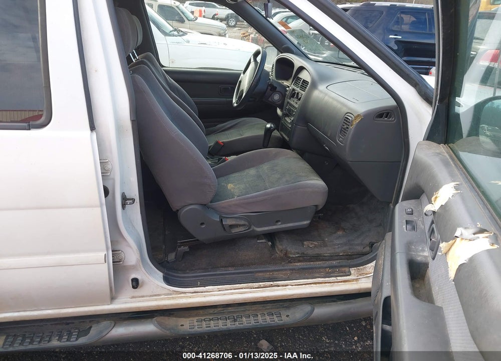 1999 NISSAN PATHFINDER LE/SE/XE VIN: JN8AR07S1XW381578