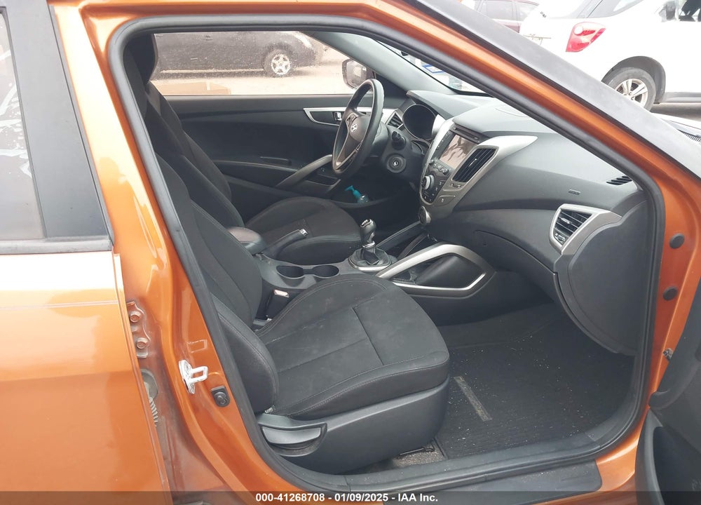 2013 HYUNDAI VELOSTER VIN: KMHTC6AD1DU111191