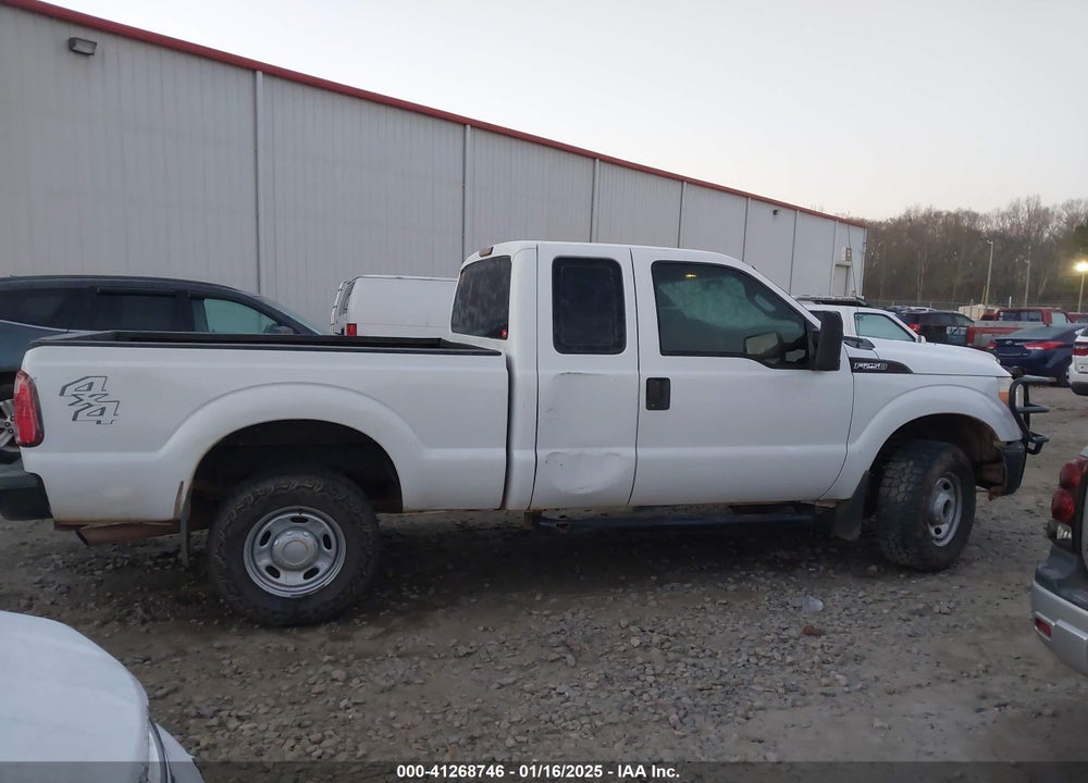 2011 FORD F-250 XL VIN: 1FT7X2B61BEB46713