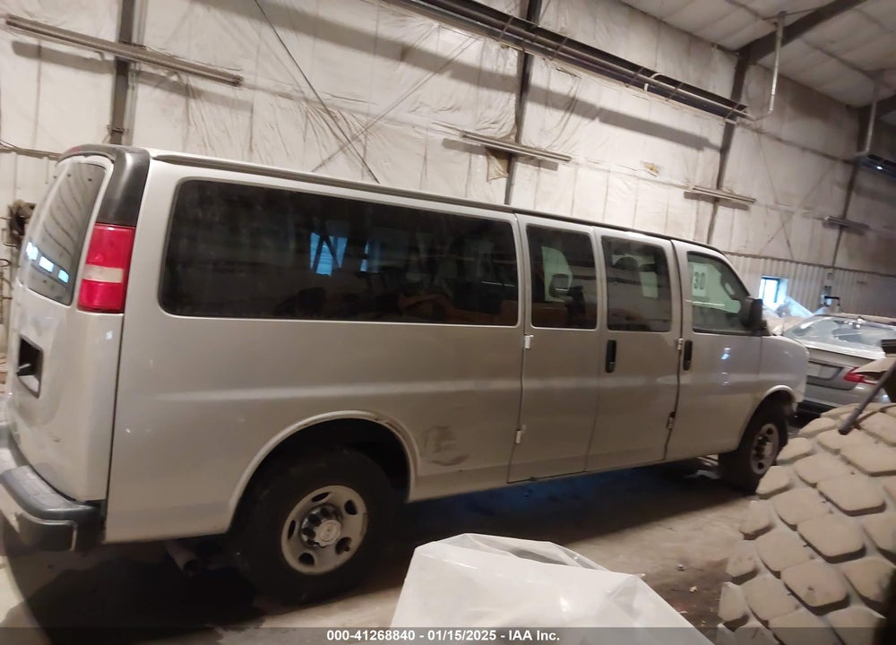 2018 CHEVROLET EXPRESS 3500 LT VIN: 1GAZGPFG0J1336770