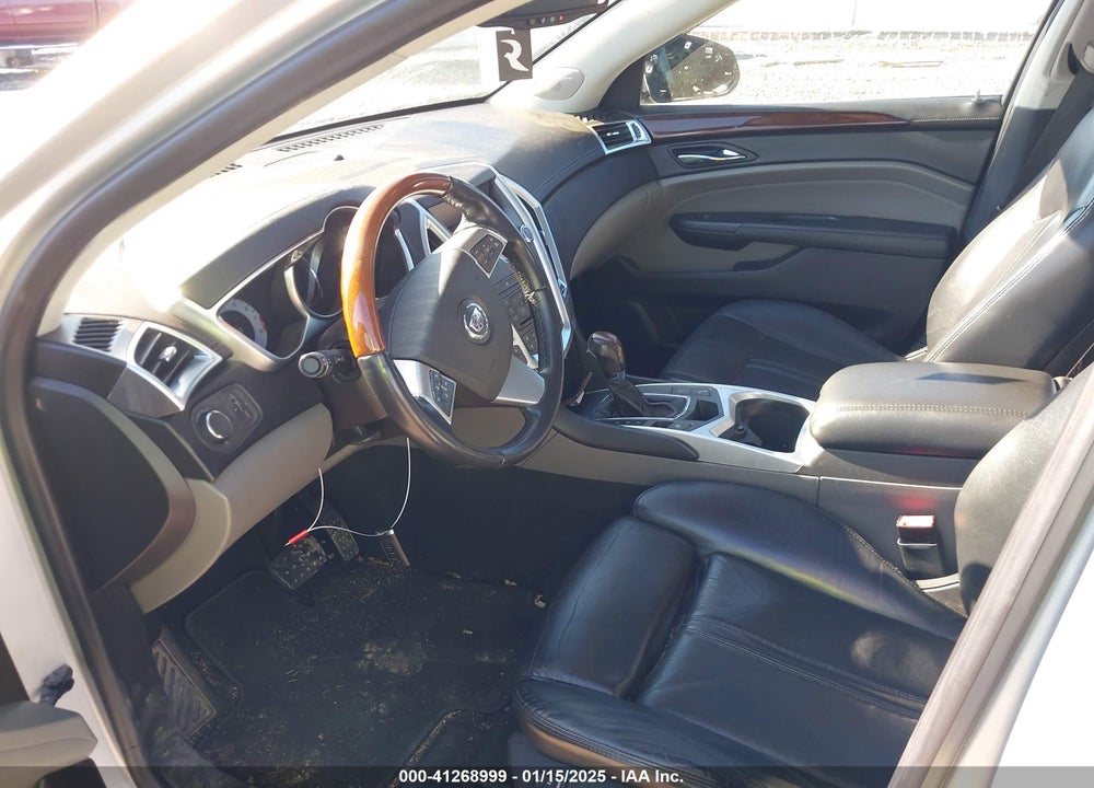 2011 CADILLAC SRX LUXURY COLLECTION VIN: 3GYFNAEY8BS560290