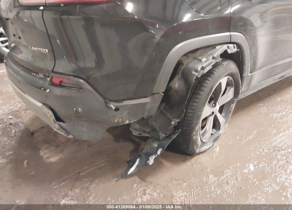 2019 JEEP CHEROKEE LIMITED 4X4 VIN: 1C4PJMDX1KD135204