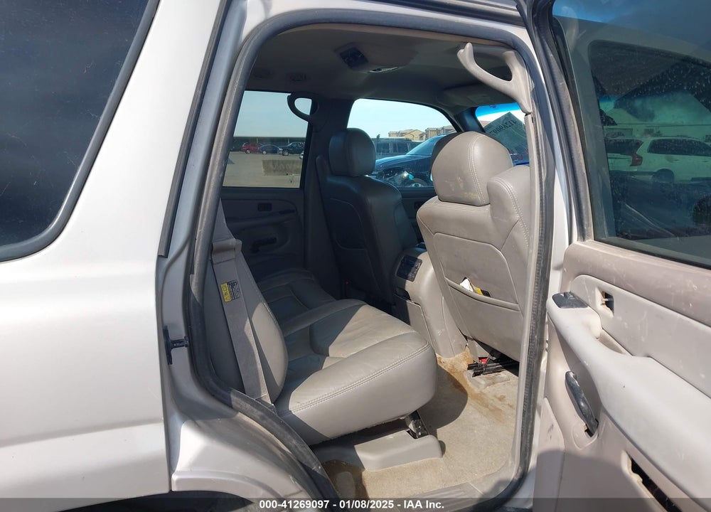 2004 CHEVROLET TAHOE LS VIN: 1GNEC13Z54R146559
