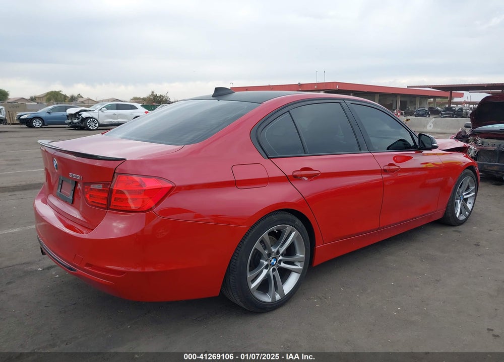 2013 BMW 328I VIN: WBA3A5G57DNP21334