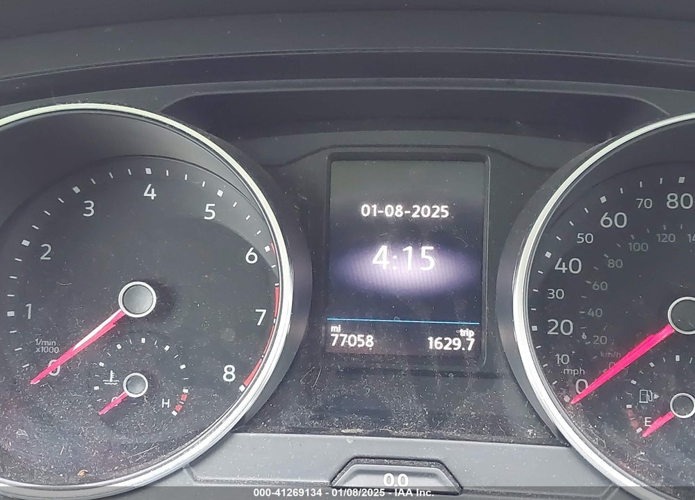 2019 VOLKSWAGEN TIGUAN VIN: 3VV2B7AX1KM196880