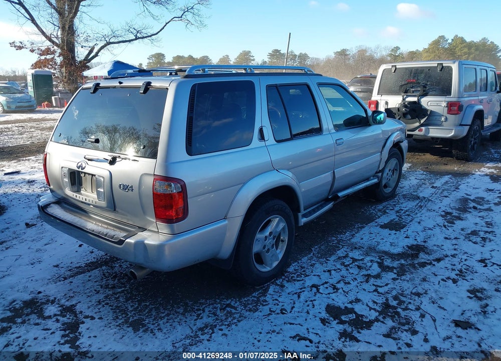 2003 INFINITI QX4 LUXURY VIN: JNRDR09Y83W305988