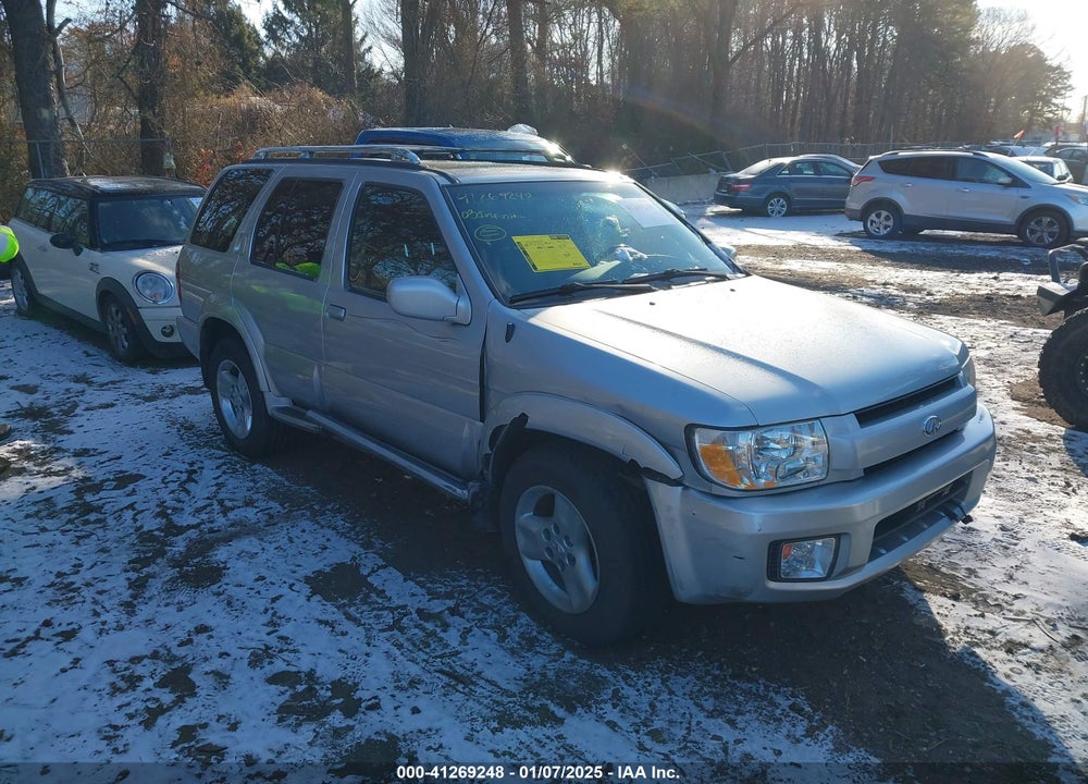 2003 INFINITI QX4 LUXURY VIN: JNRDR09Y83W305988