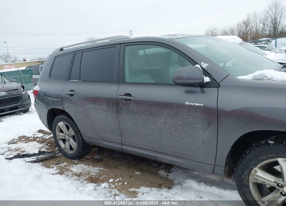 2008 TOYOTA HIGHLANDER SPORT VIN: JTEES43A382073810