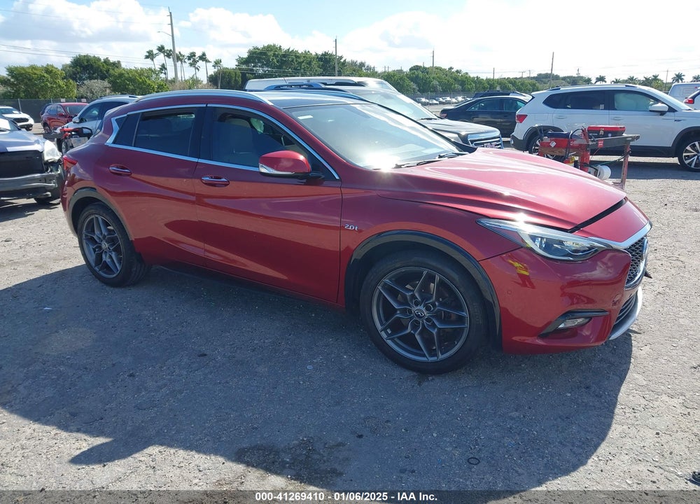 2018 INFINITI QX30 PREMIUM VIN: SJKCH5CP8JA052755