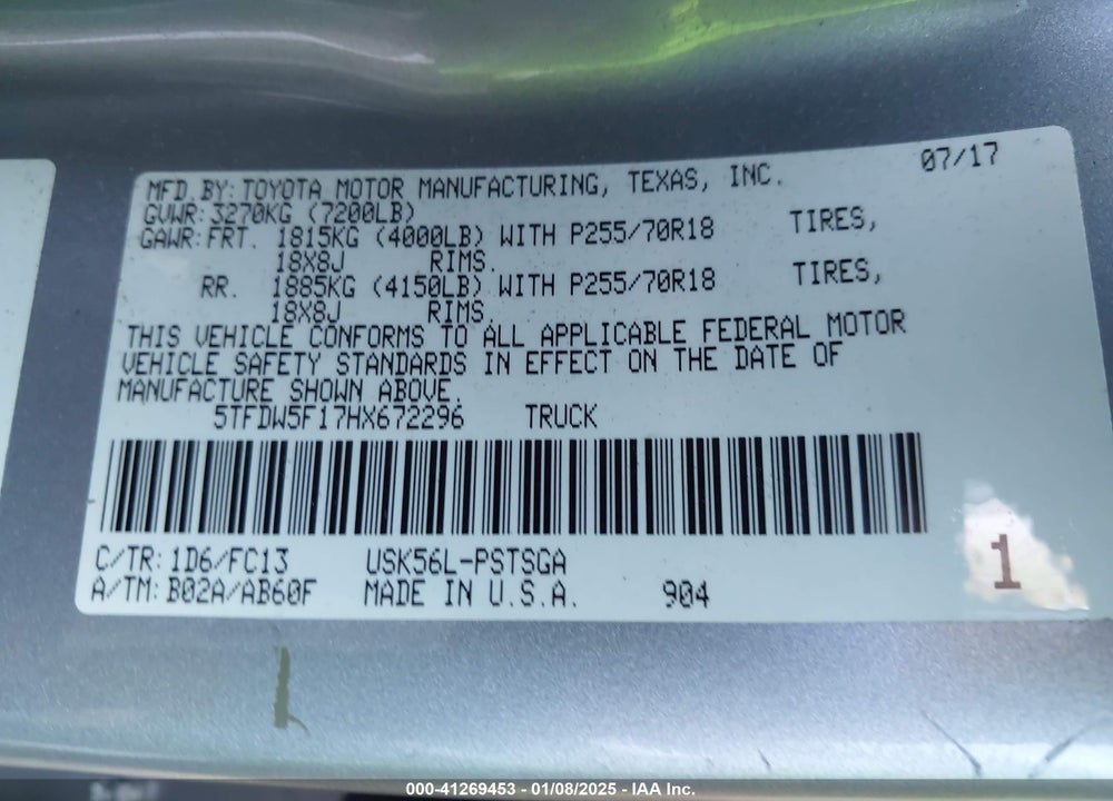 2017 TOYOTA TUNDRA SR5 5.7L V8 VIN: 5TFDW5F17HX672296
