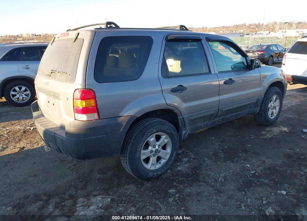 2007 FORD ESCAPE XLT/XLT SPORT VIN: 1FMCU931X7KA40445