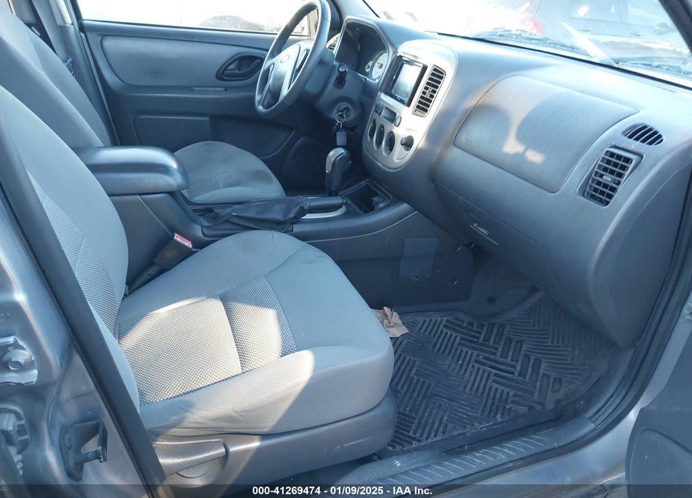 2007 FORD ESCAPE XLT/XLT SPORT VIN: 1FMCU931X7KA40445