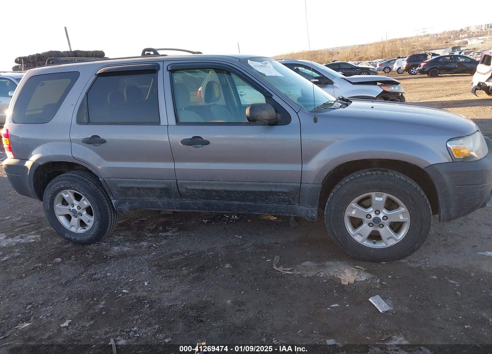 2007 FORD ESCAPE XLT/XLT SPORT VIN: 1FMCU931X7KA40445