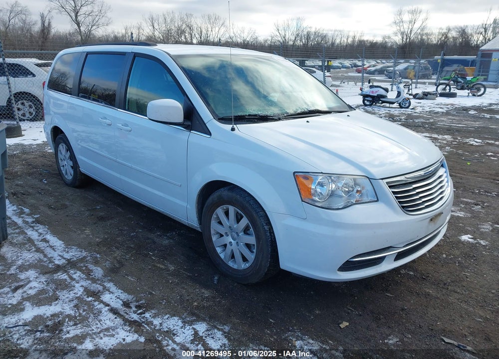 2015 CHRYSLER TOWN & COUNTRY LX VIN: 2C4RC1AG0FR676463