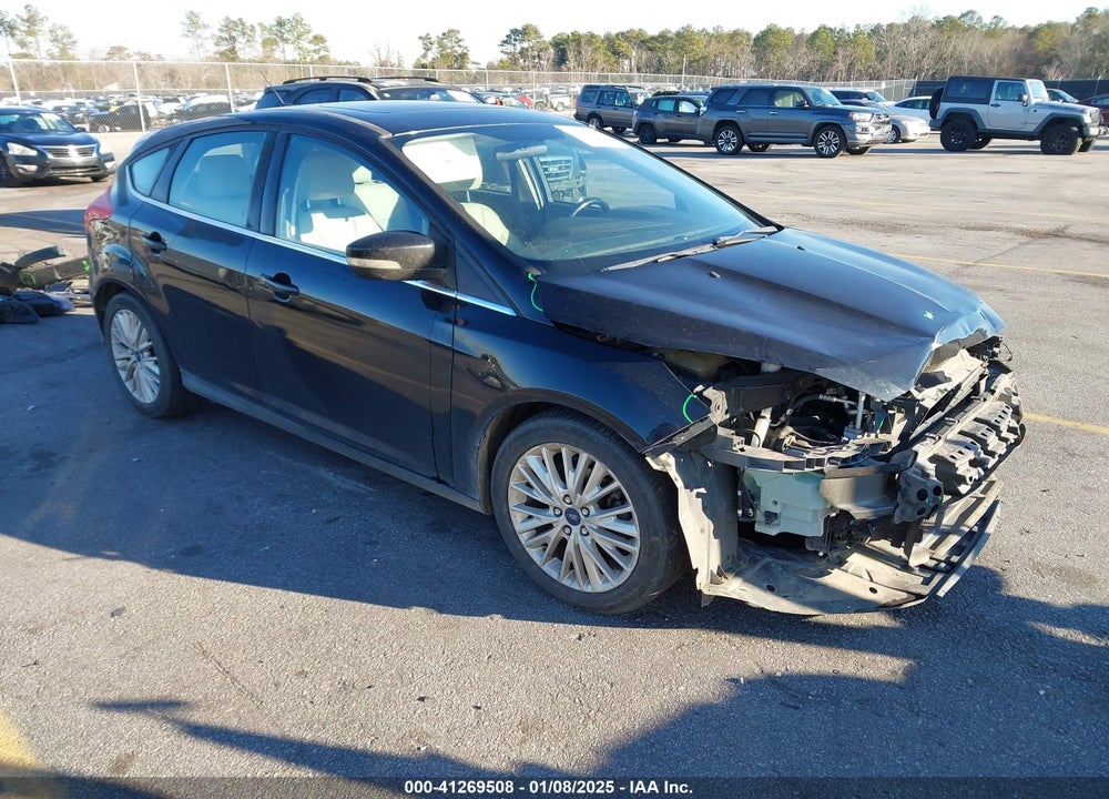 2018 FORD FOCUS TITANIUM VIN: 1FADP3N28JL293970