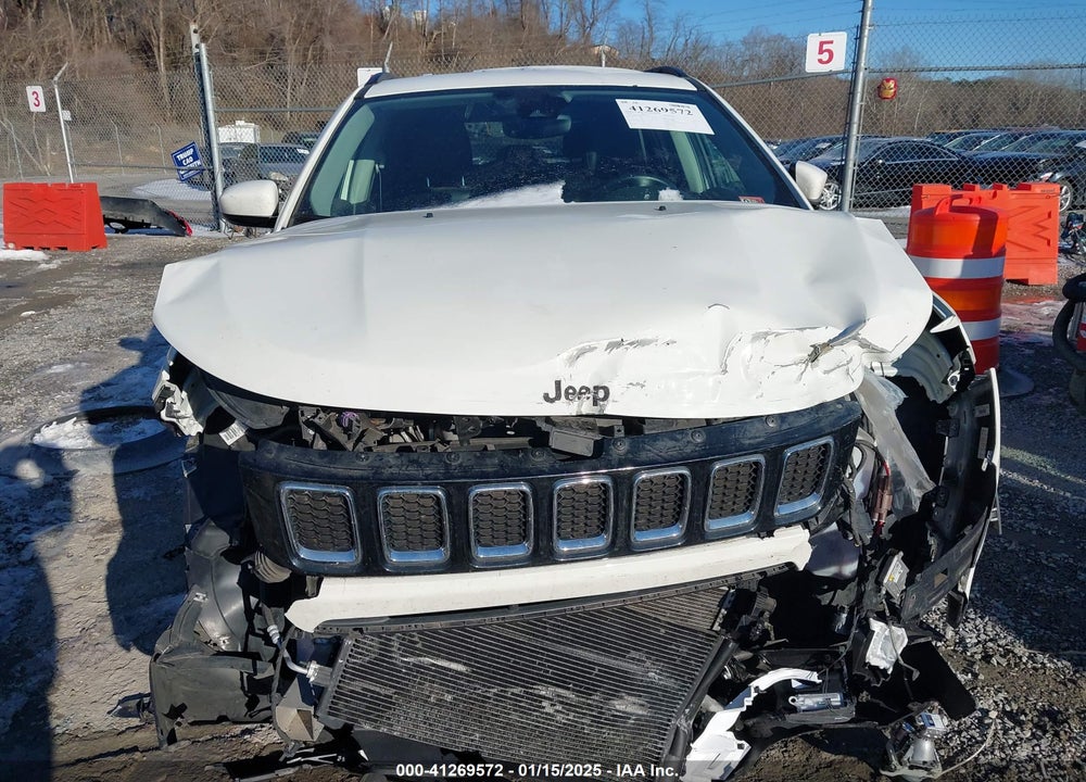 2018 JEEP COMPASS LATITUDE 4X4 VIN: 3C4NJDBB7JT336385