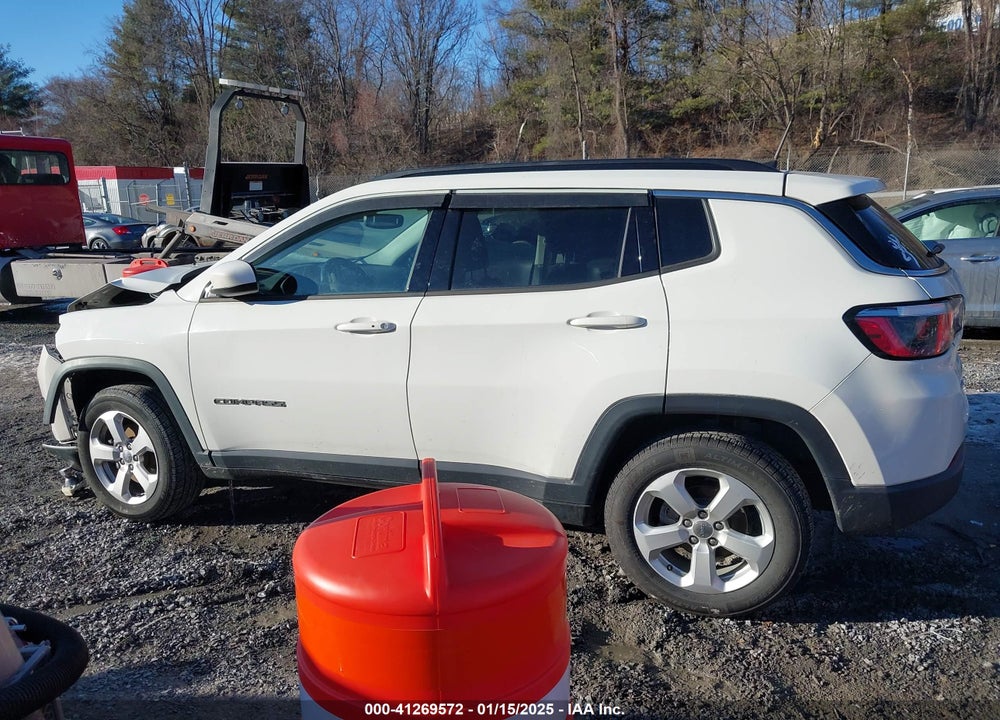2018 JEEP COMPASS LATITUDE 4X4 VIN: 3C4NJDBB7JT336385