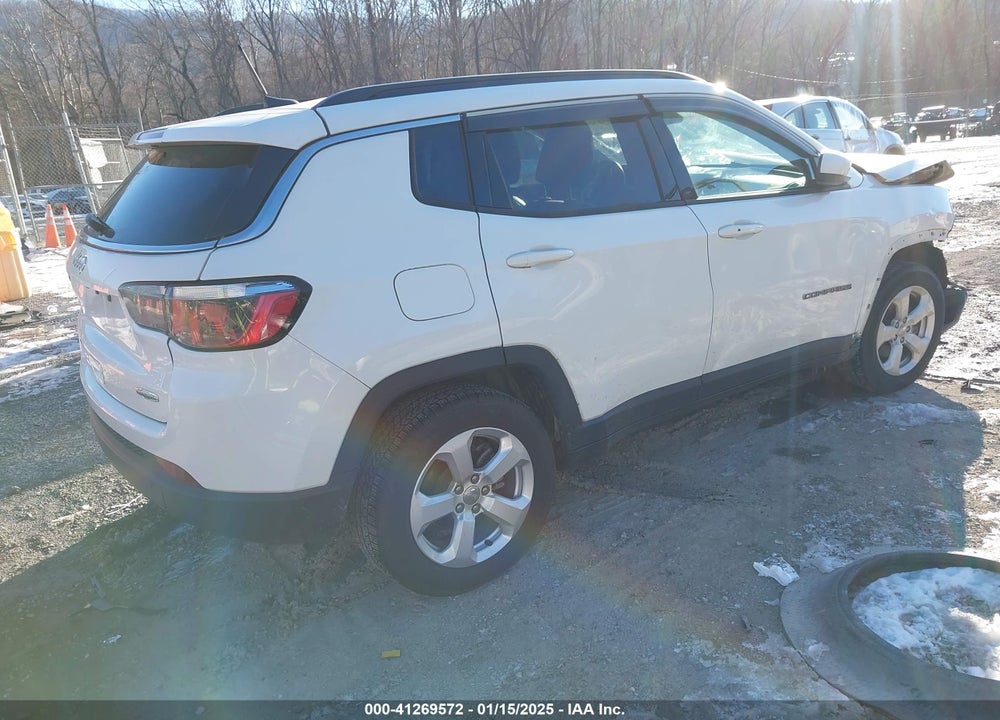 2018 JEEP COMPASS LATITUDE 4X4 VIN: 3C4NJDBB7JT336385