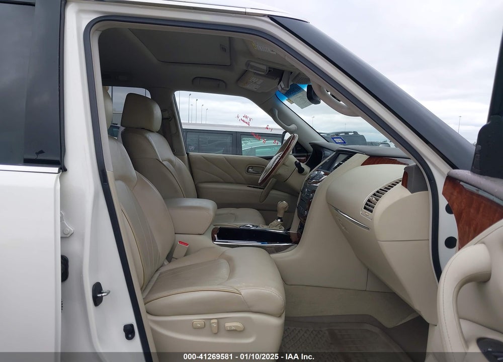 2015 INFINITI QX80 VIN: JN8AZ2NDXF9770846