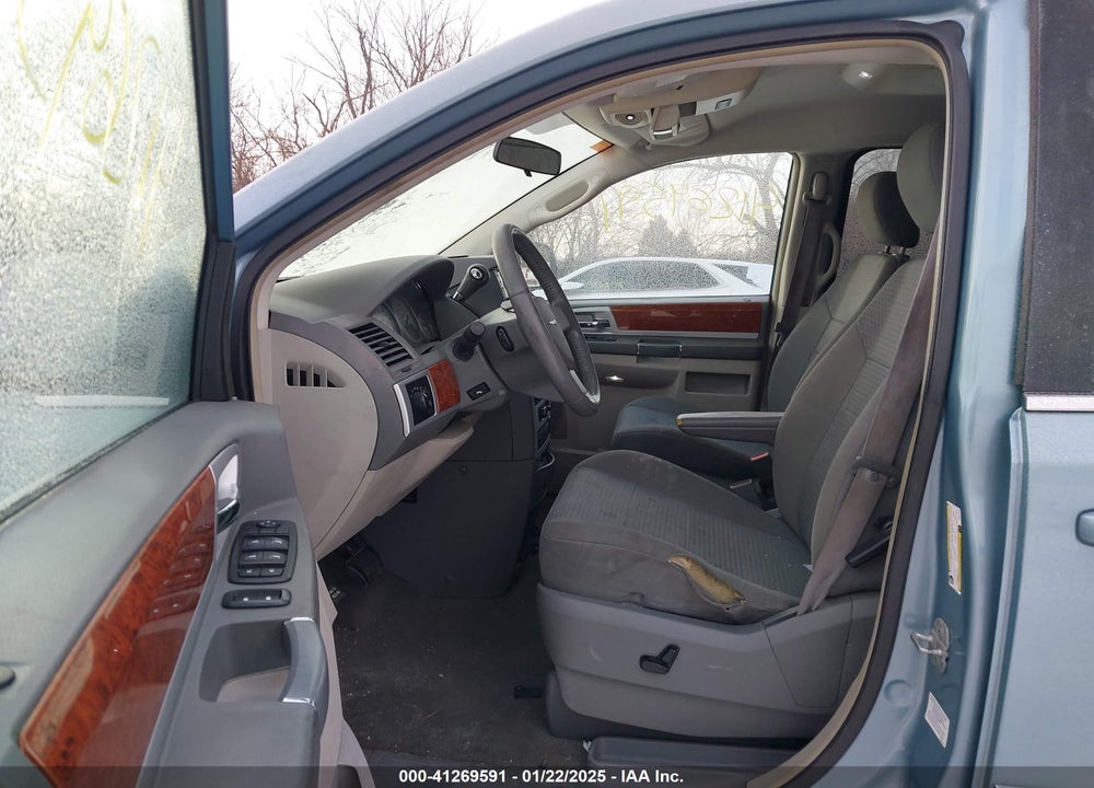 2009 CHRYSLER TOWN & COUNTRY TOURING VIN: 2A8HR54199R597380