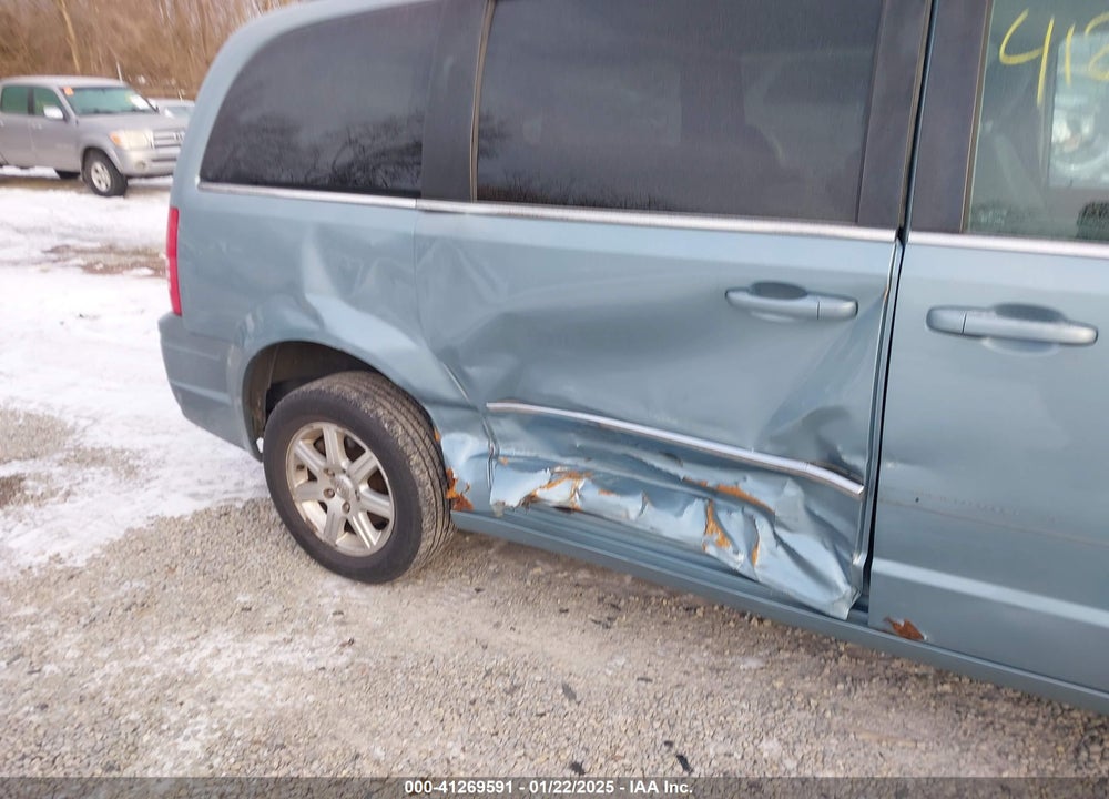2009 CHRYSLER TOWN & COUNTRY TOURING VIN: 2A8HR54199R597380