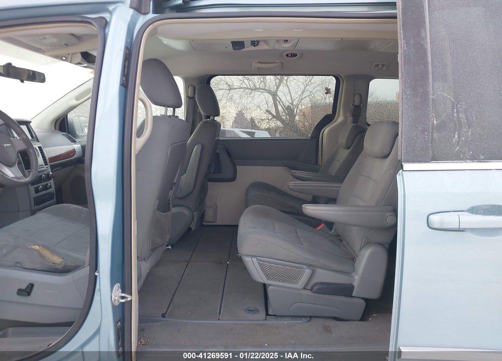2009 CHRYSLER TOWN & COUNTRY TOURING VIN: 2A8HR54199R597380