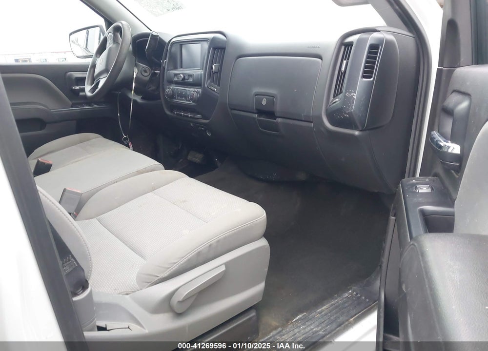 2018 CHEVROLET SILVERADO 1500 VIN: 1GCRCPEC7JZ133927