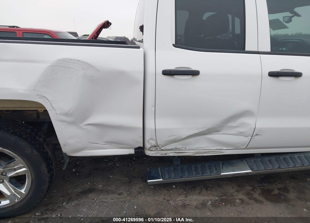 2018 CHEVROLET SILVERADO 1500 VIN: 1GCRCPEC7JZ133927