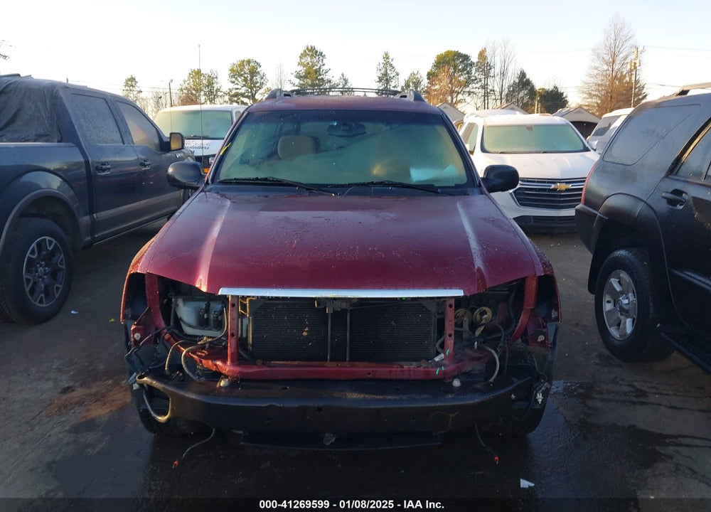 2003 GMC ENVOY XL SLE VIN: 1GKET16S736149958