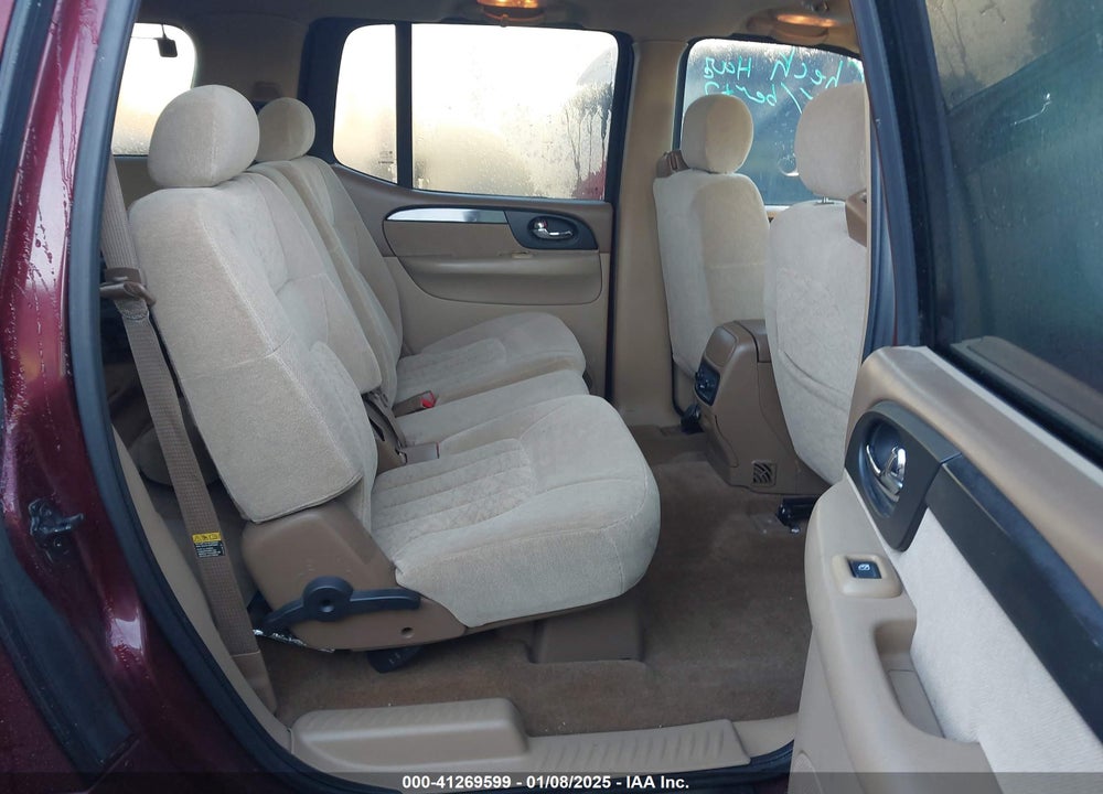 2003 GMC ENVOY XL SLE VIN: 1GKET16S736149958