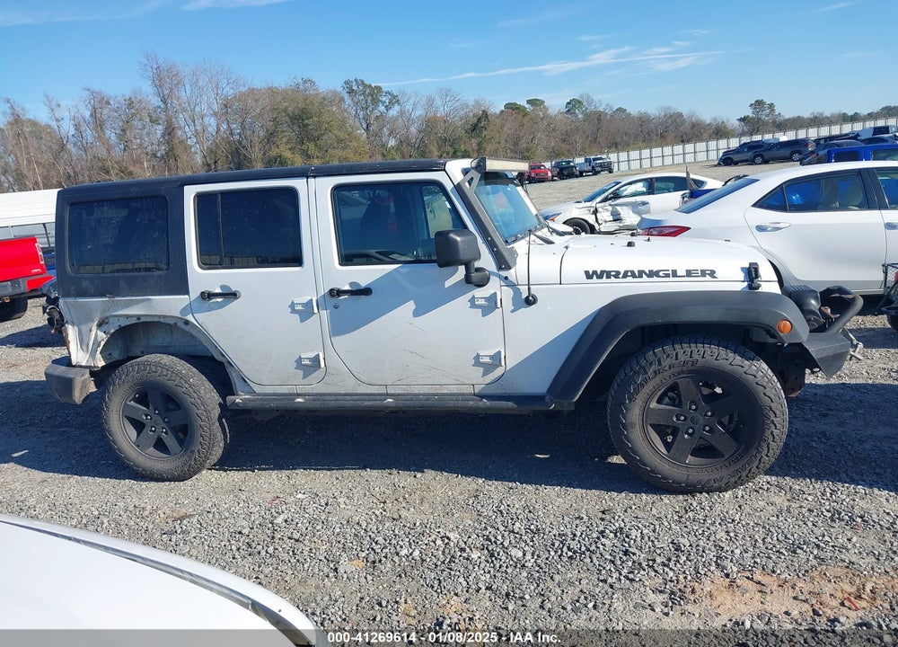 2016 JEEP WRANGLER UNLIMITED BLACK BEAR VIN: 1C4BJWDG8GL111016