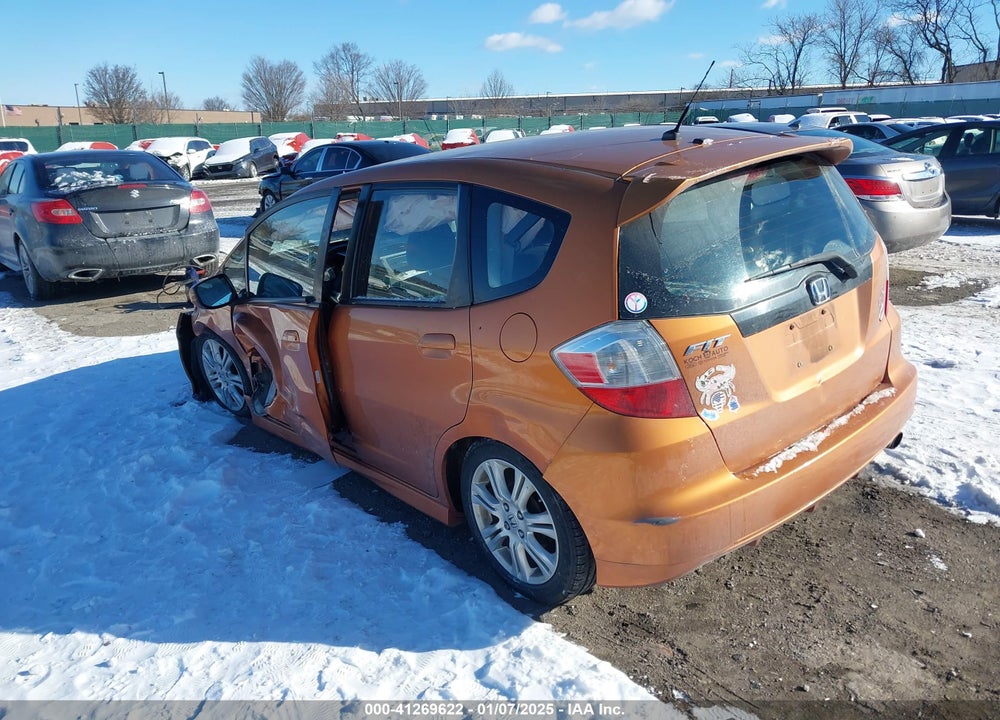2010 HONDA FIT SPORT VIN: JHMGE8H48AS025478