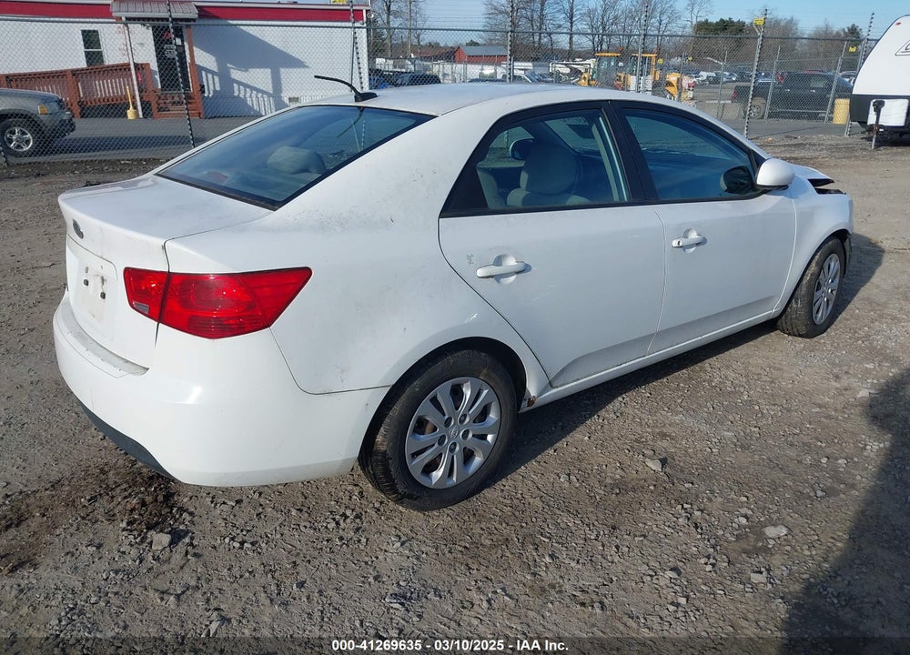2011 KIA FORTE VIN: KNAFT4A27B5434458
