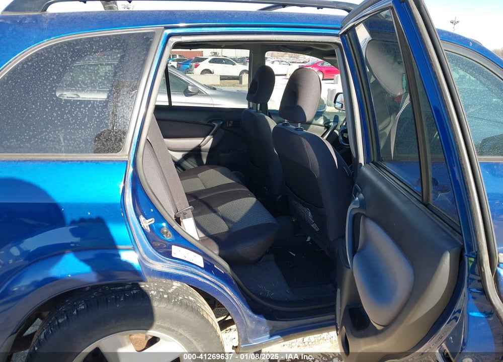 2005 TOYOTA RAV4 VIN: JTEHD20V150071810