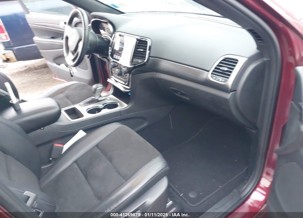 2019 JEEP GRAND CHEROKEE ALTITUDE 4X4 VIN: 1C4RJFAG4KC635663