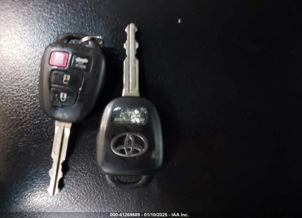 2014 TOYOTA CAMRY SE VIN: 4T1BF1FK7EU400364