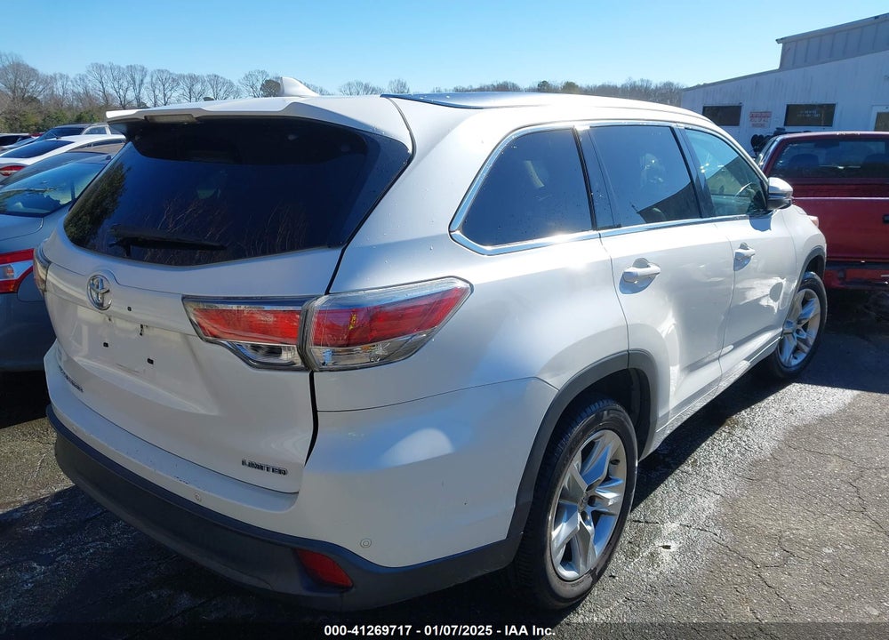 2015 TOYOTA HIGHLANDER LIMITED V6 VIN: 5TDYKRFHXFS085059