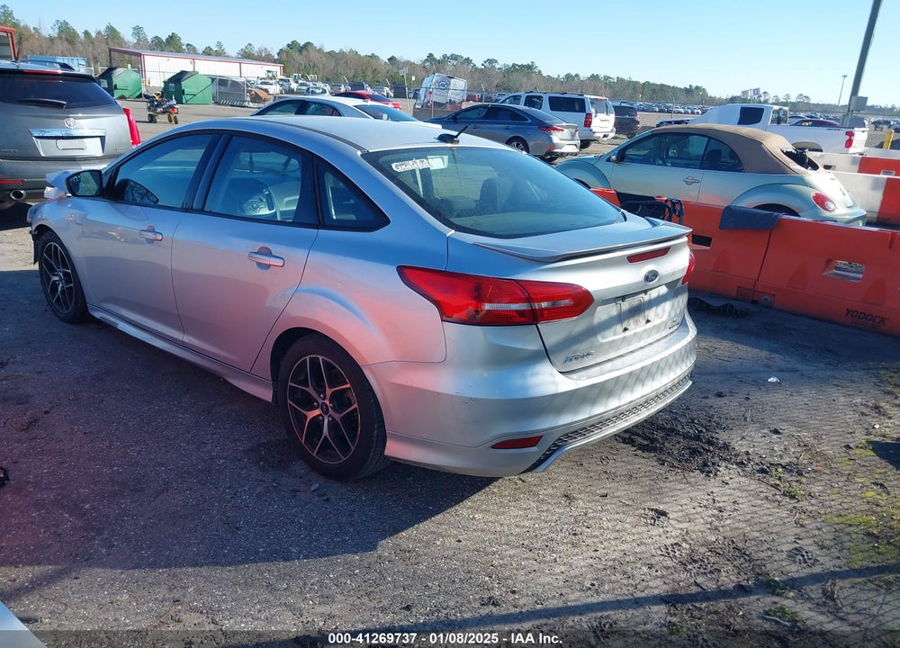 2015 FORD FOCUS VIN: 1FADP3F21FL215360