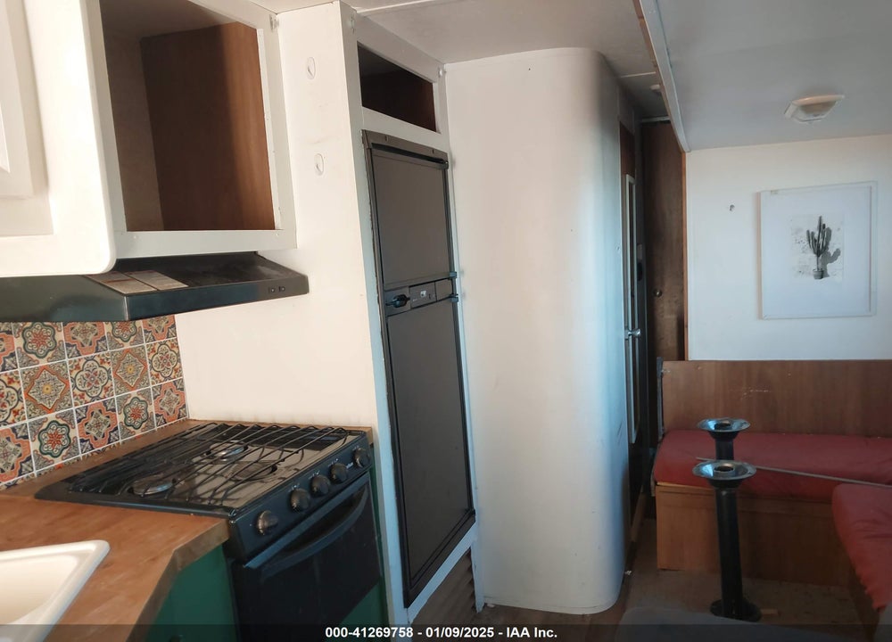 2016 UNKNOWN CATALINA VIN: 5ZT2CAXB0GT009186