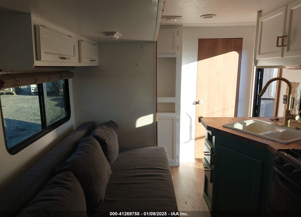 2016 UNKNOWN CATALINA VIN: 5ZT2CAXB0GT009186